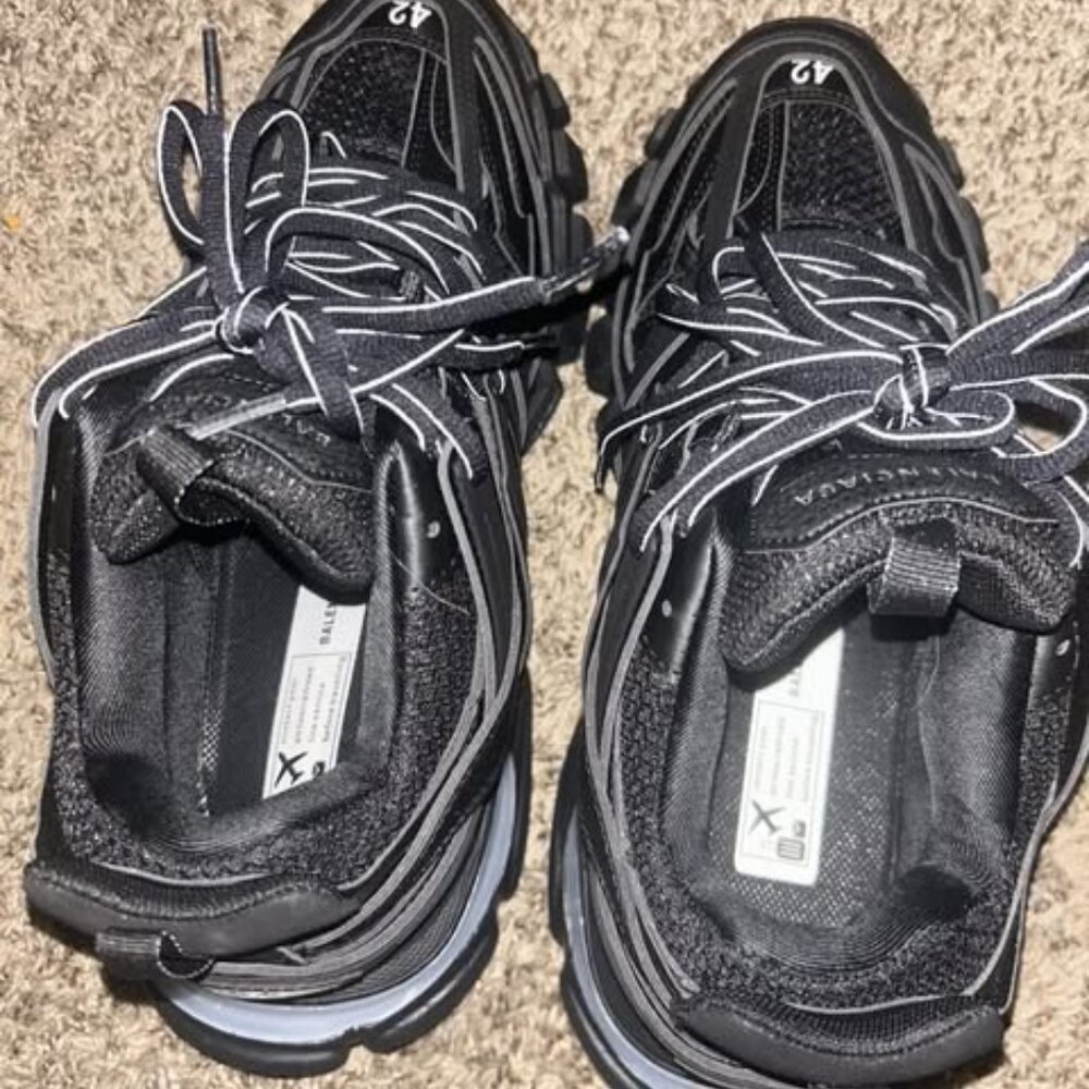 Balenciaga tracks led